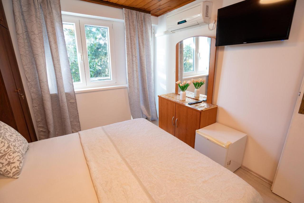 Rooms Magnolia With Pool نوفاليا المظهر الخارجي الصورة