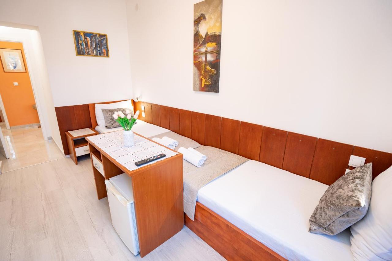Rooms Magnolia With Pool نوفاليا المظهر الخارجي الصورة